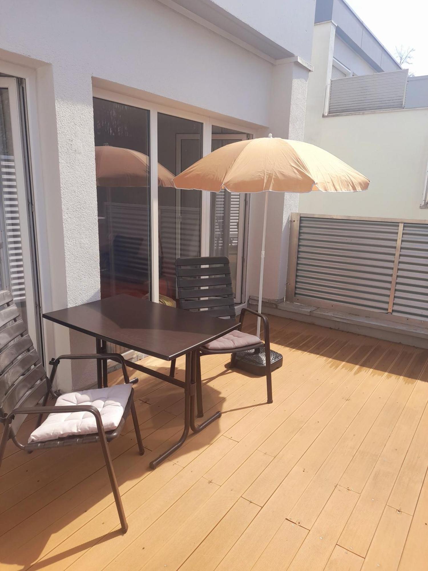 Laule Apartment